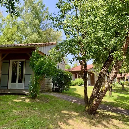 Cozy Retreat For Two Moutiers-Sous-Chantemerle